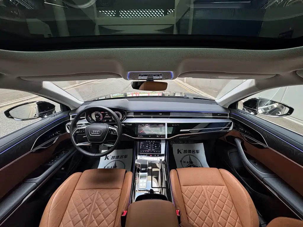 Audi A8 — фото 5
