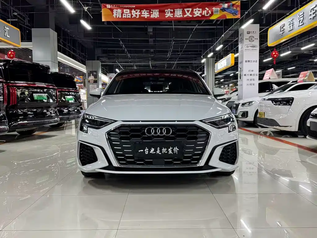 Audi A3 — фото 2