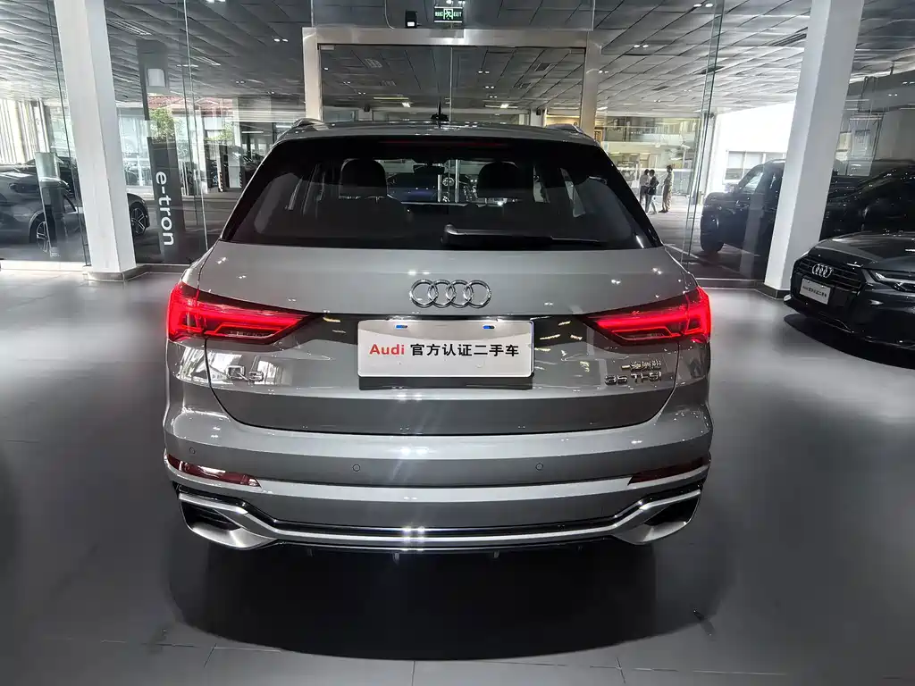Audi Q3 — фото 5