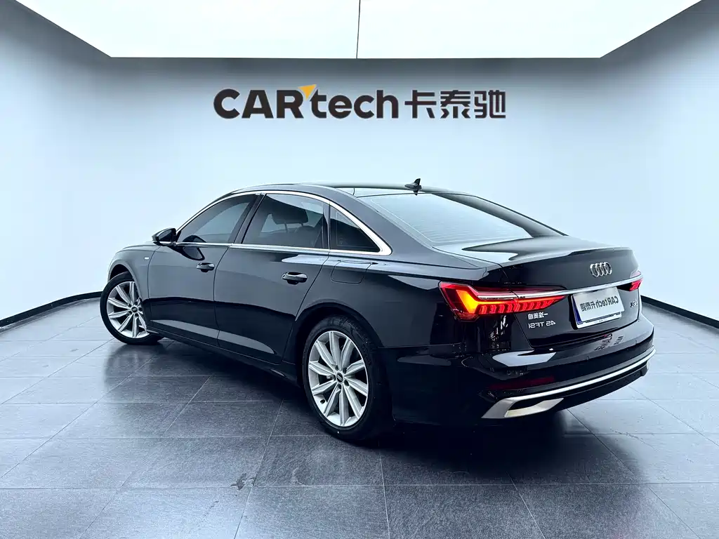 Audi A6L — фото 7