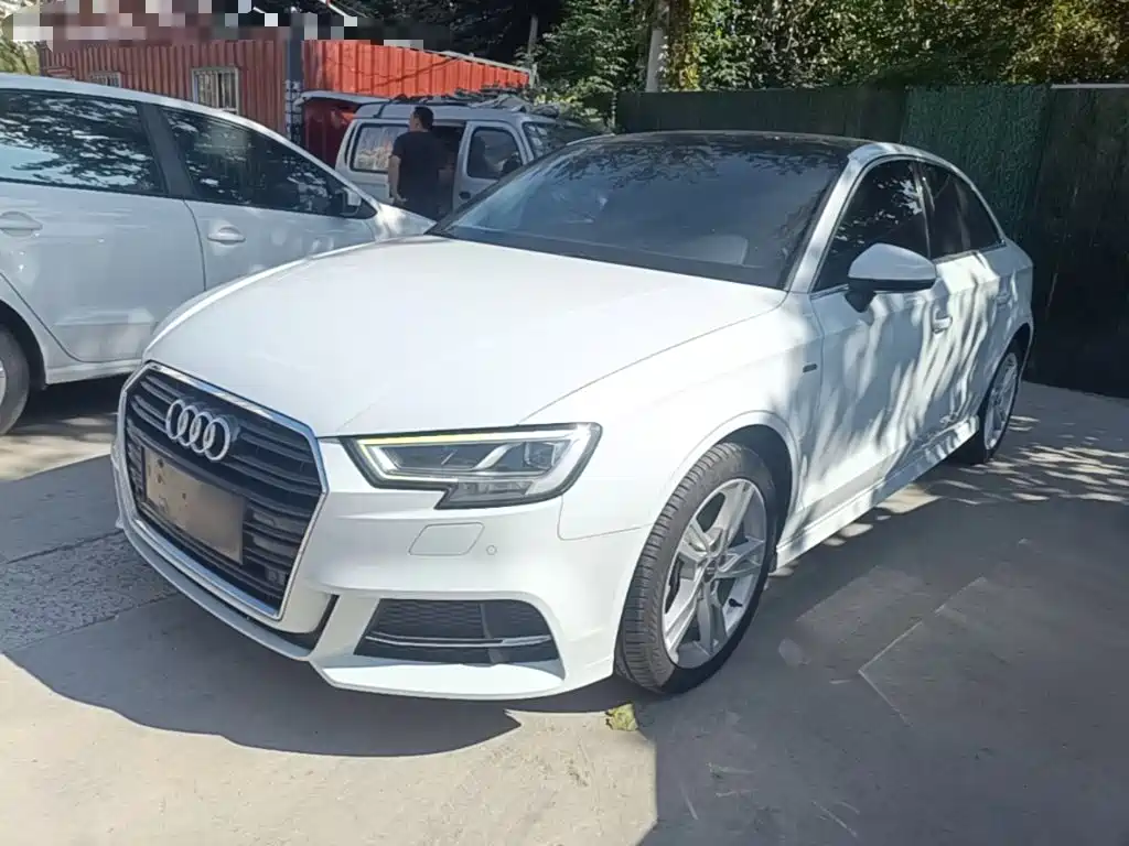 Audi A3 — фото 2