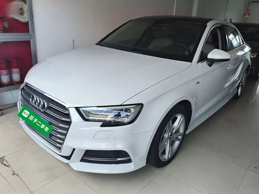 Audi A3 — фото 2