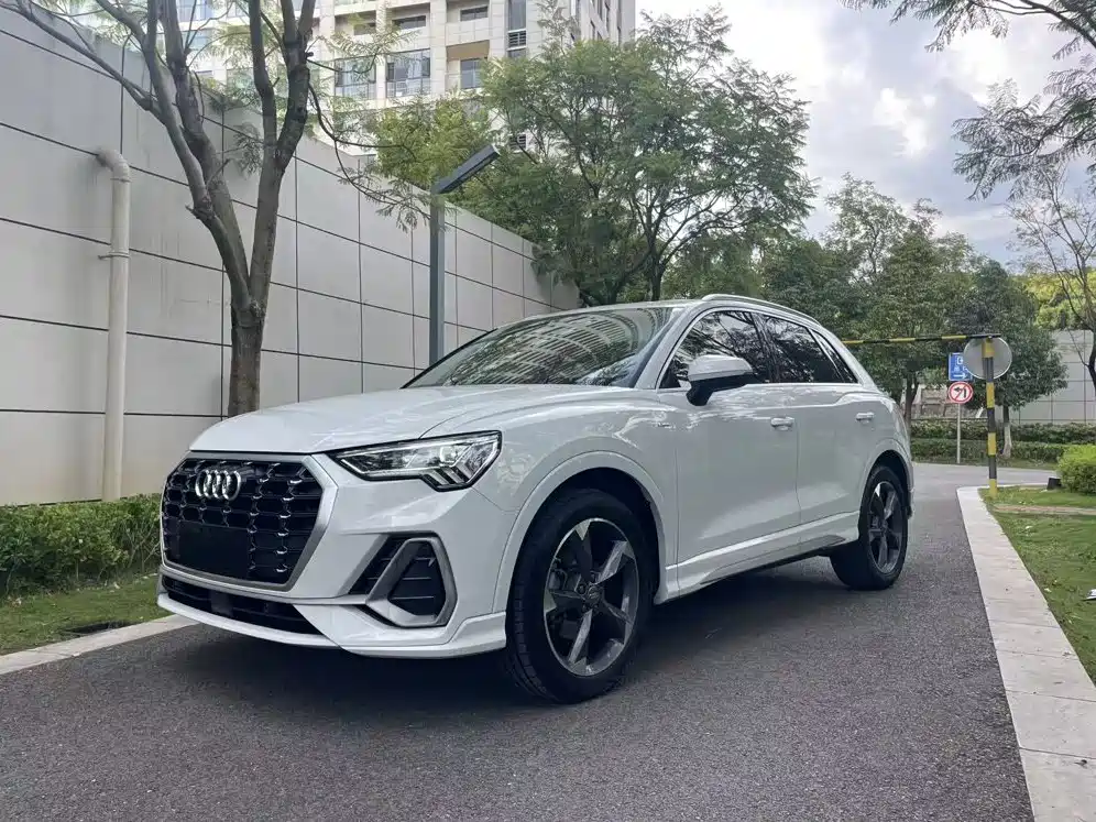Audi Q3 — фото 2