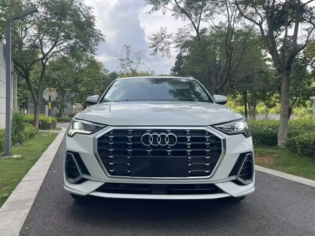 Audi Q3 — фото 3