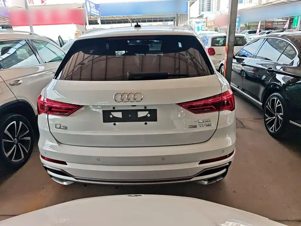 Audi Q3 — фото 6