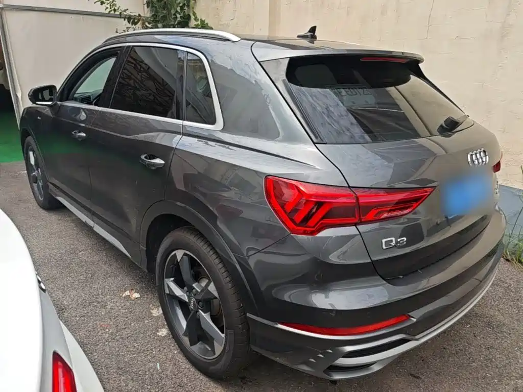 Audi Q3 — фото 5