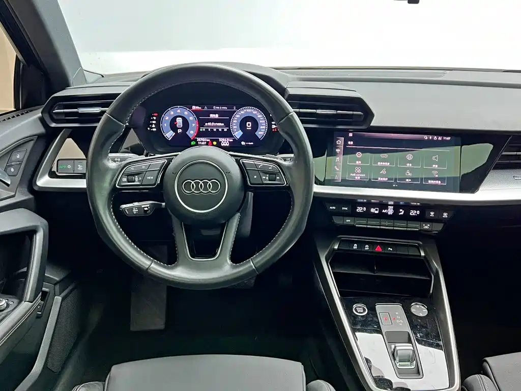 Audi A3 — фото 19