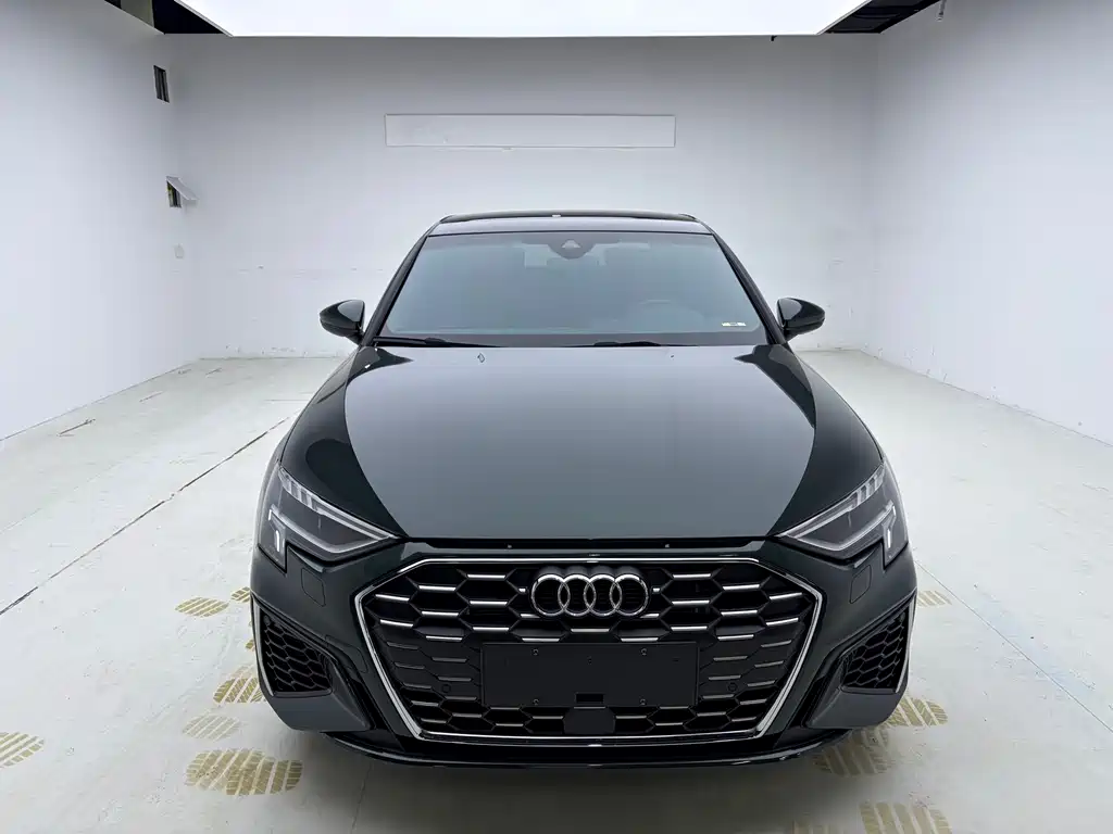 Audi A3 — фото 2