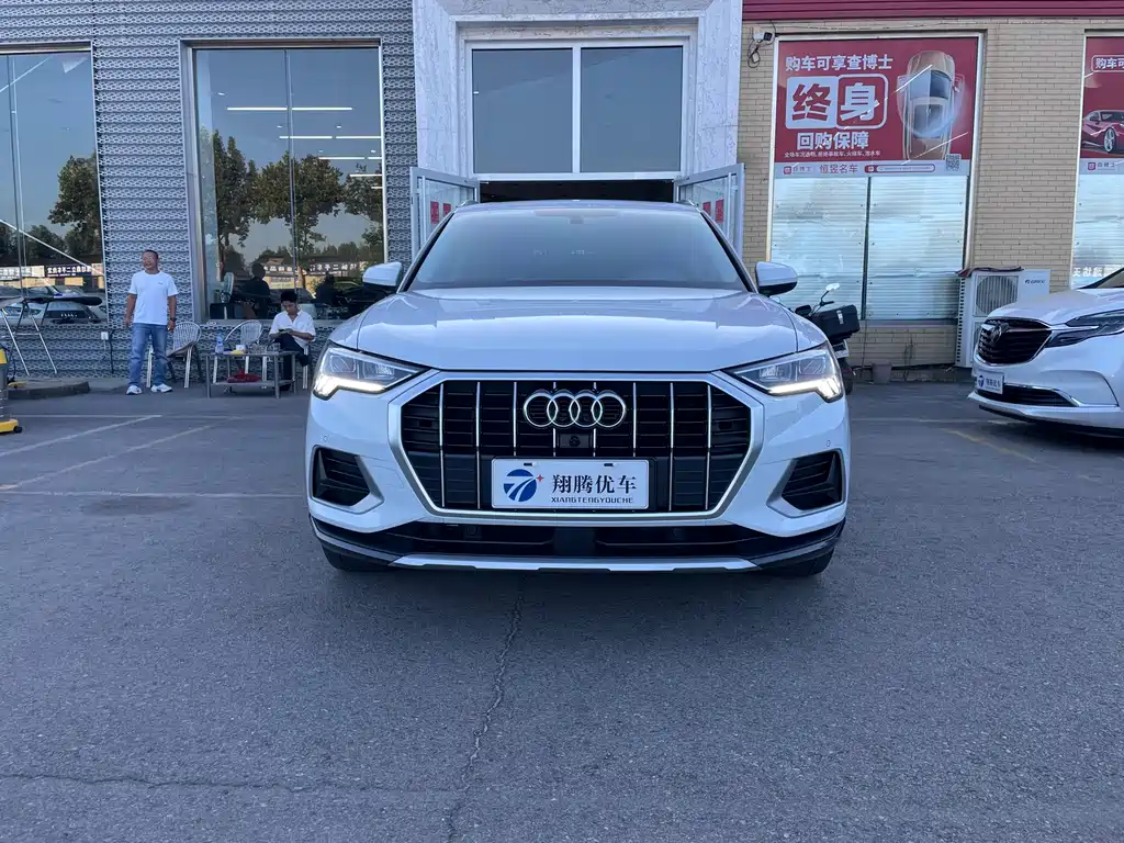 Audi Q3 — фото 2