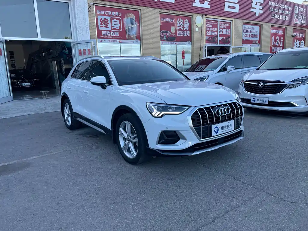 Audi Q3 — фото 3