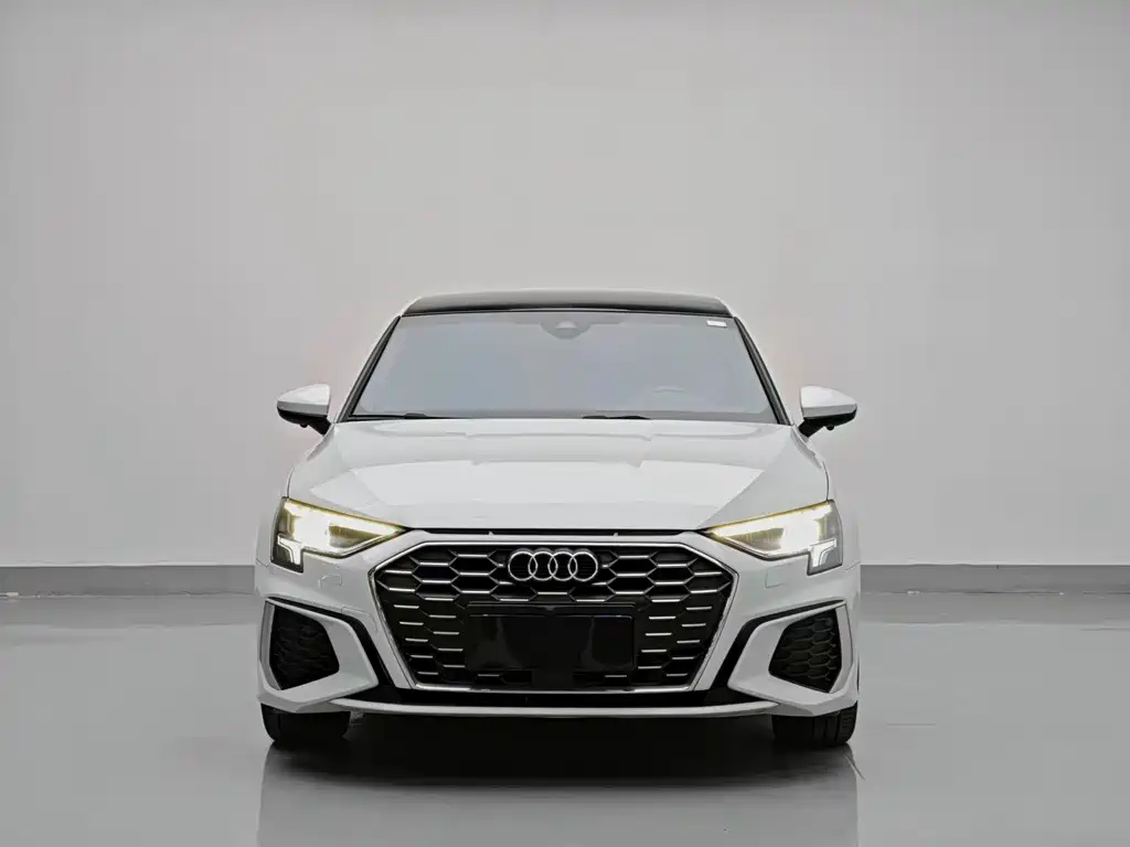 Audi A3 — фото 2