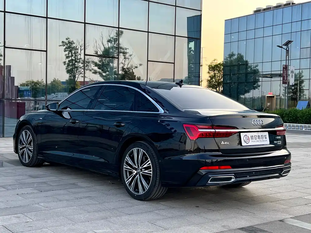Audi A6L — фото 4