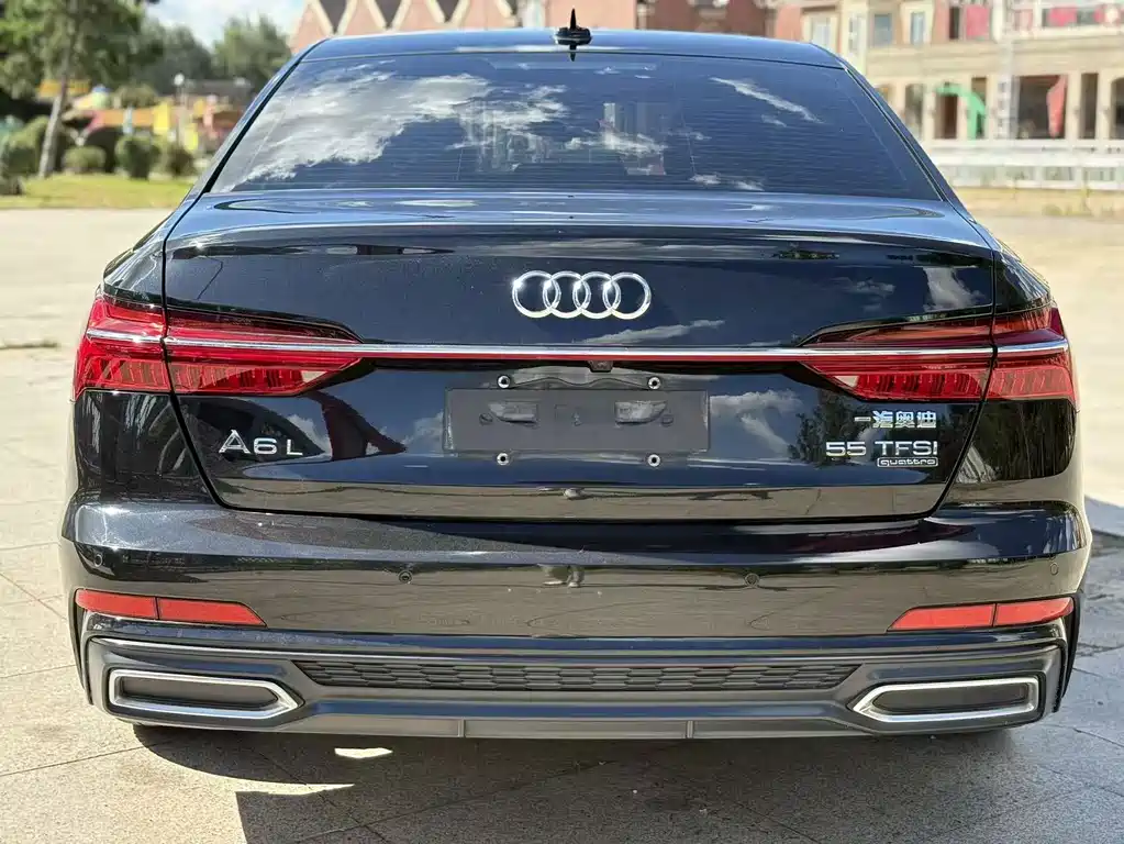 Audi A6L — фото 8