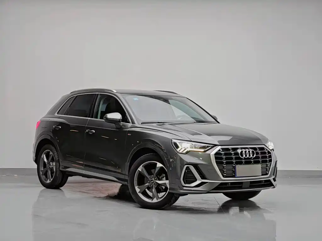 Audi Q3 — фото 3