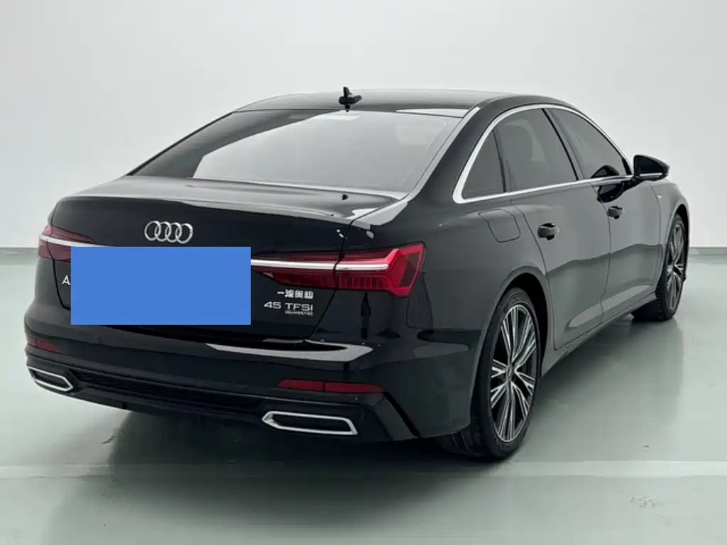 Audi A6L — фото 2