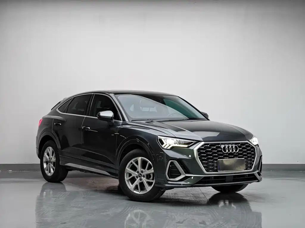 Audi Q3 Sportback — фото 3