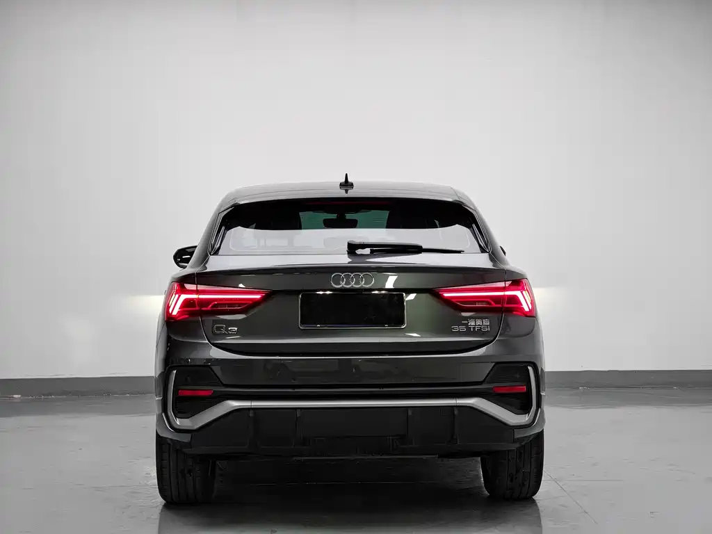 Audi Q3 Sportback — фото 6