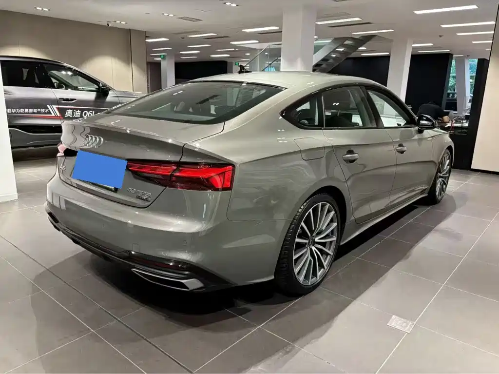 Audi A5 (Import) — фото 7
