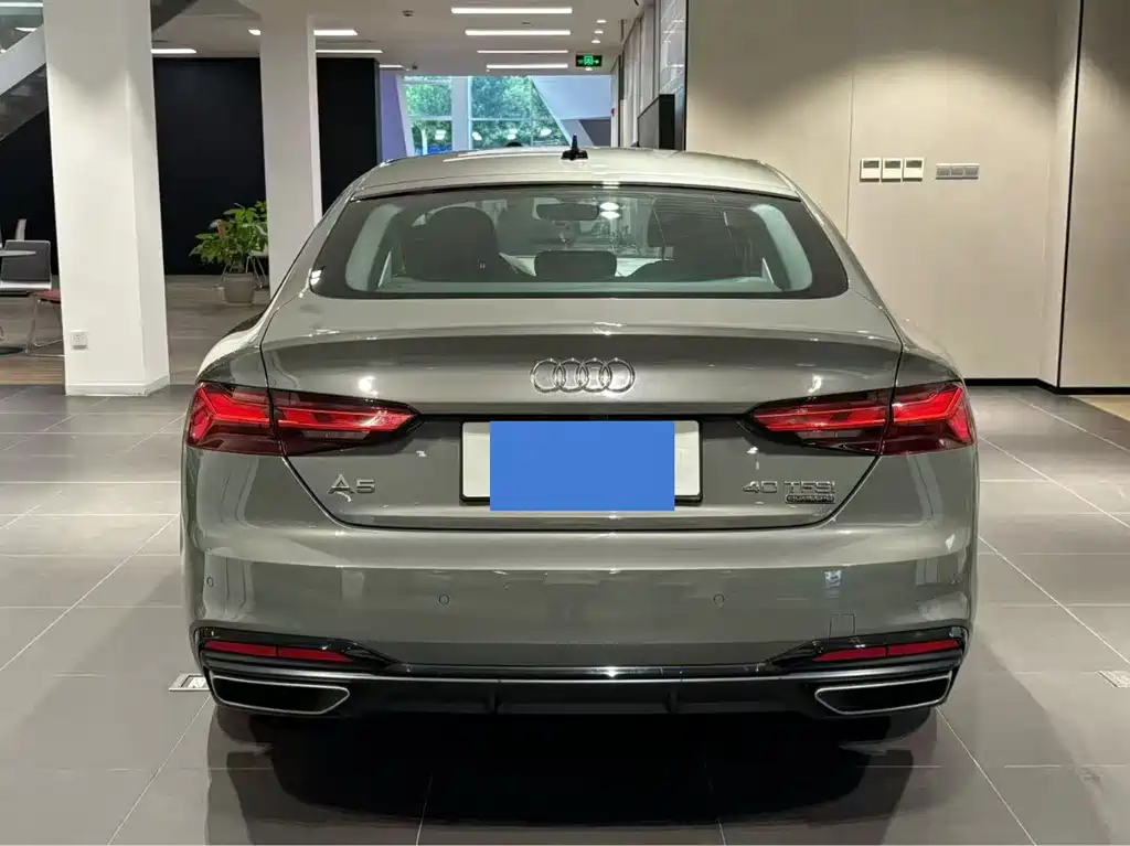 Audi A5 (Import) — фото 9
