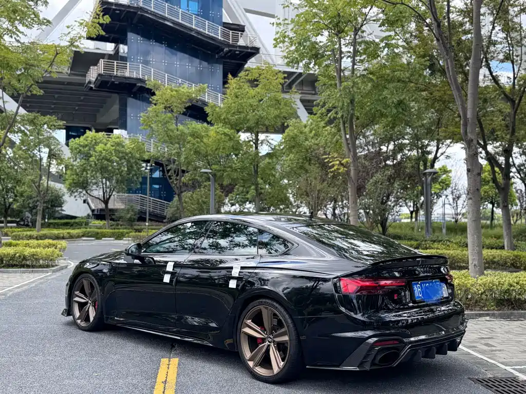 Audi RS 5 — фото 7