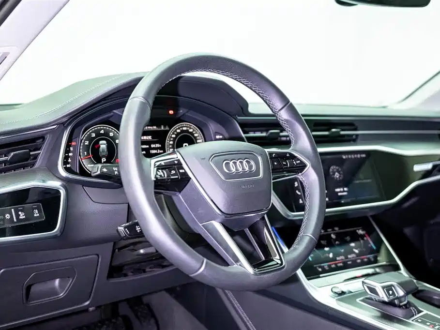 Audi A6 (Import) — фото 10