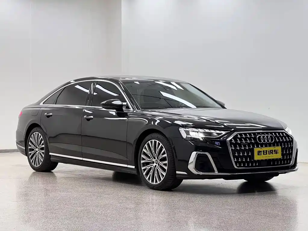 Audi A8 — фото 4