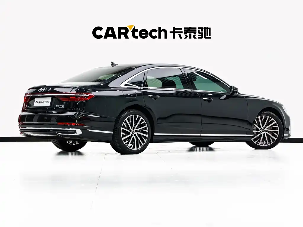 Audi A8 — фото 4