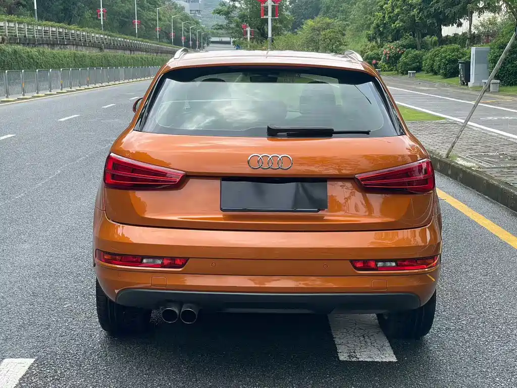 Audi Q3 — фото 9