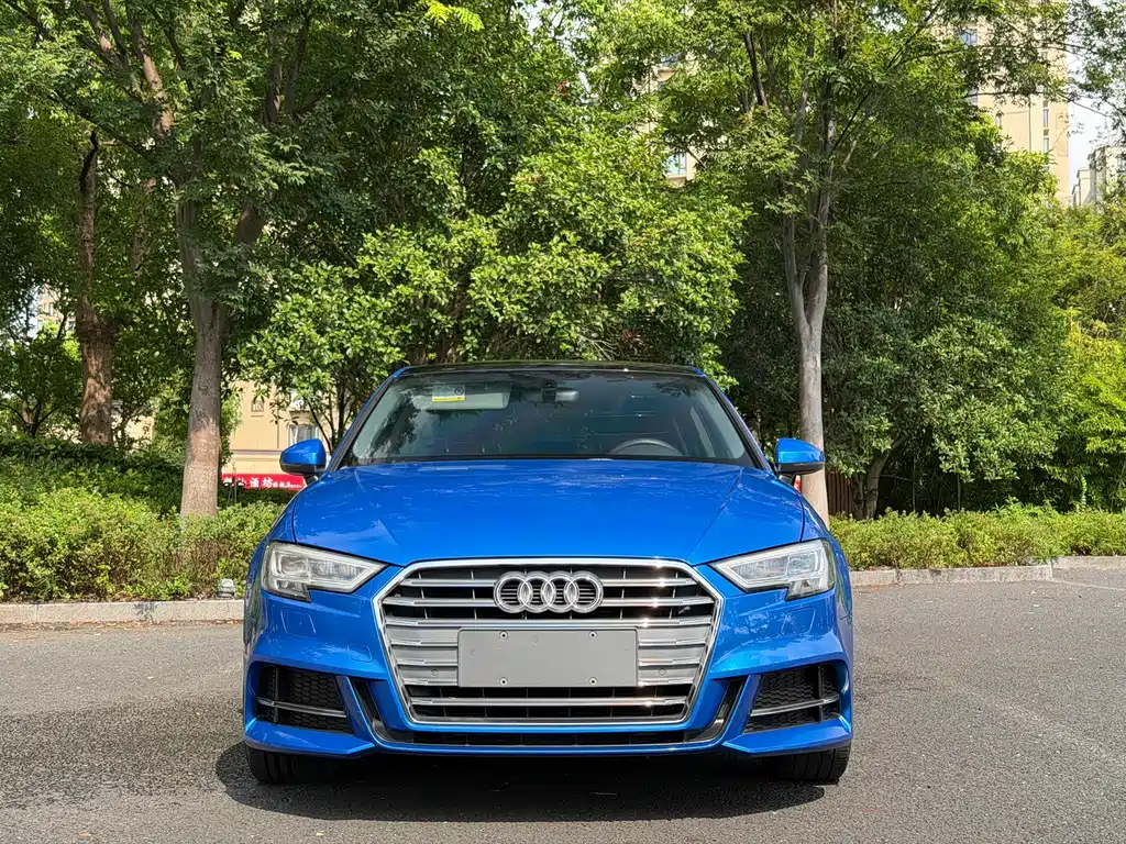 Audi A3 — фото 2