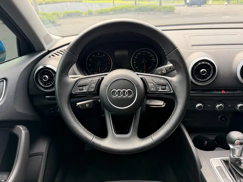 Audi A3 — фото 19