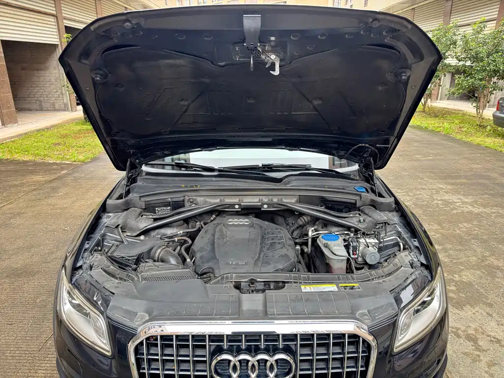 Audi Q5 — фото 20