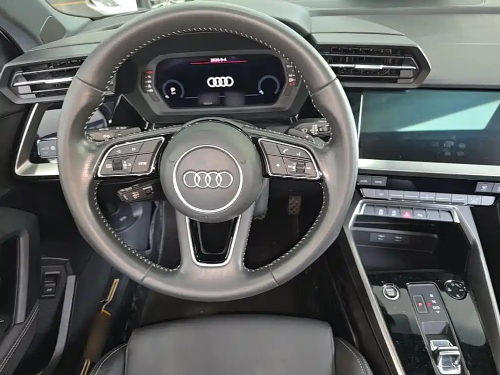 Audi A3 — фото 11