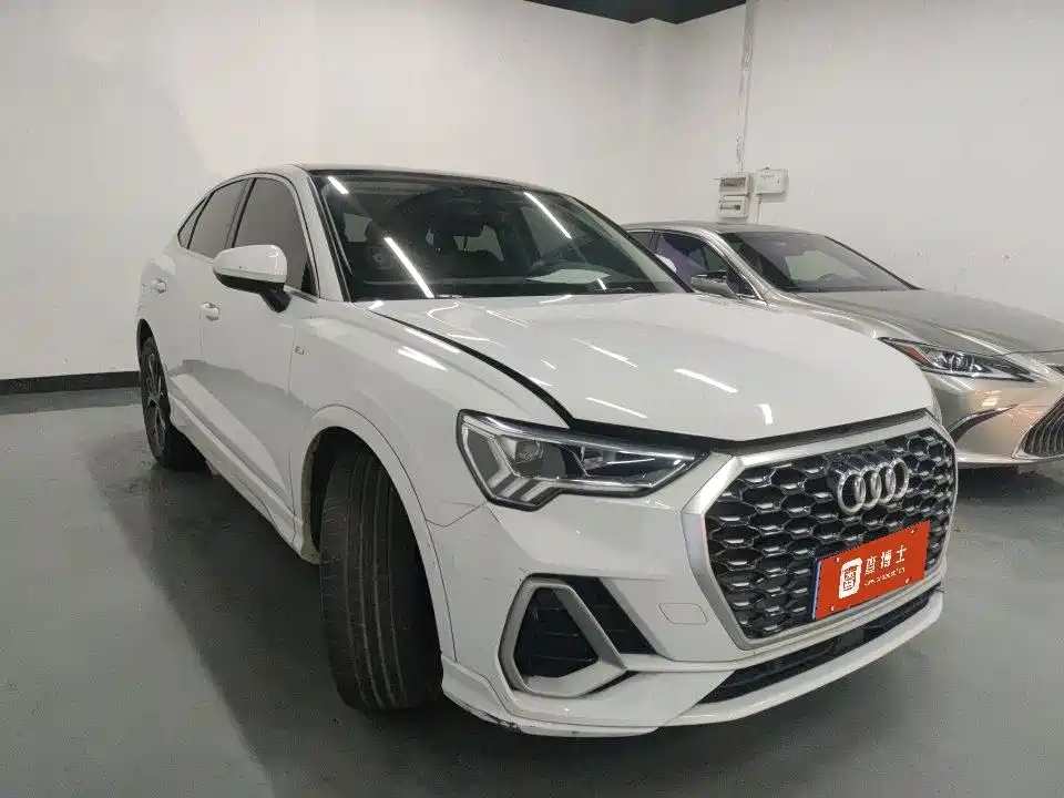 Audi Q3 Sportback — фото 2