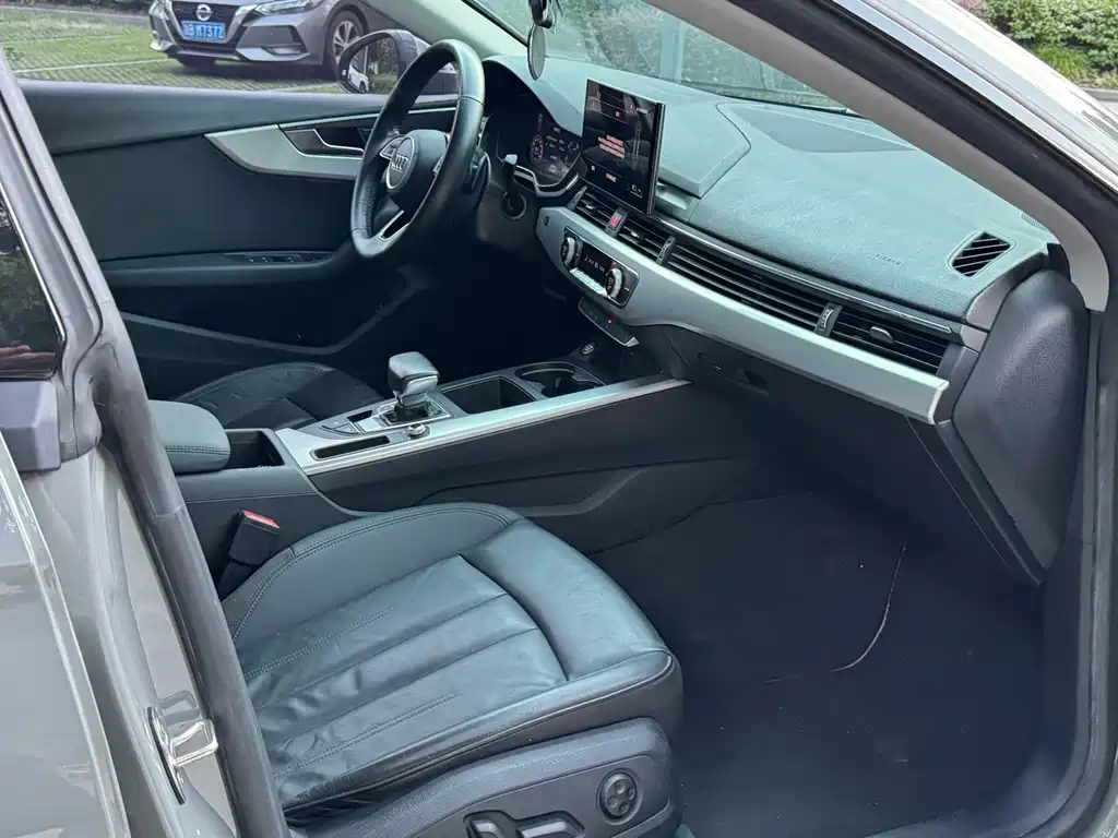 Audi A5 (Import) — фото 9