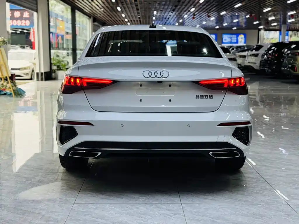 Audi A3 — фото 17