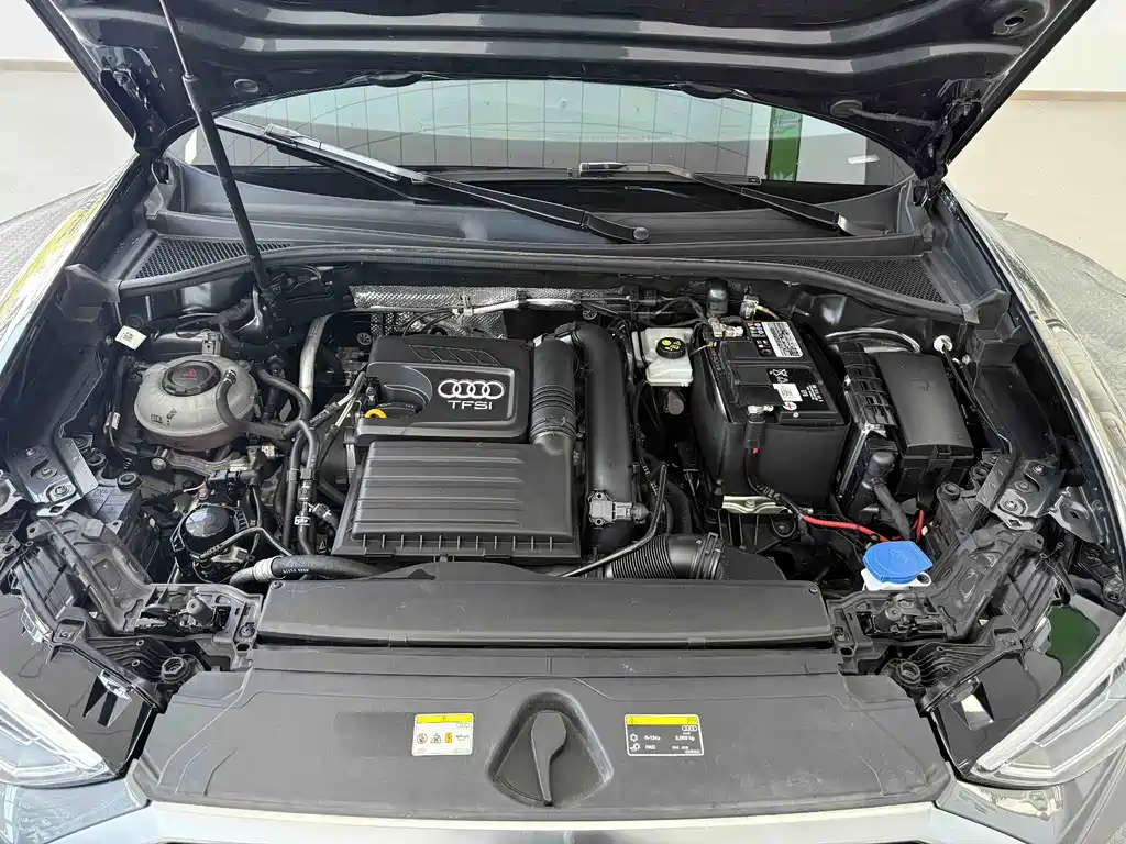 Audi Q3 — фото 22