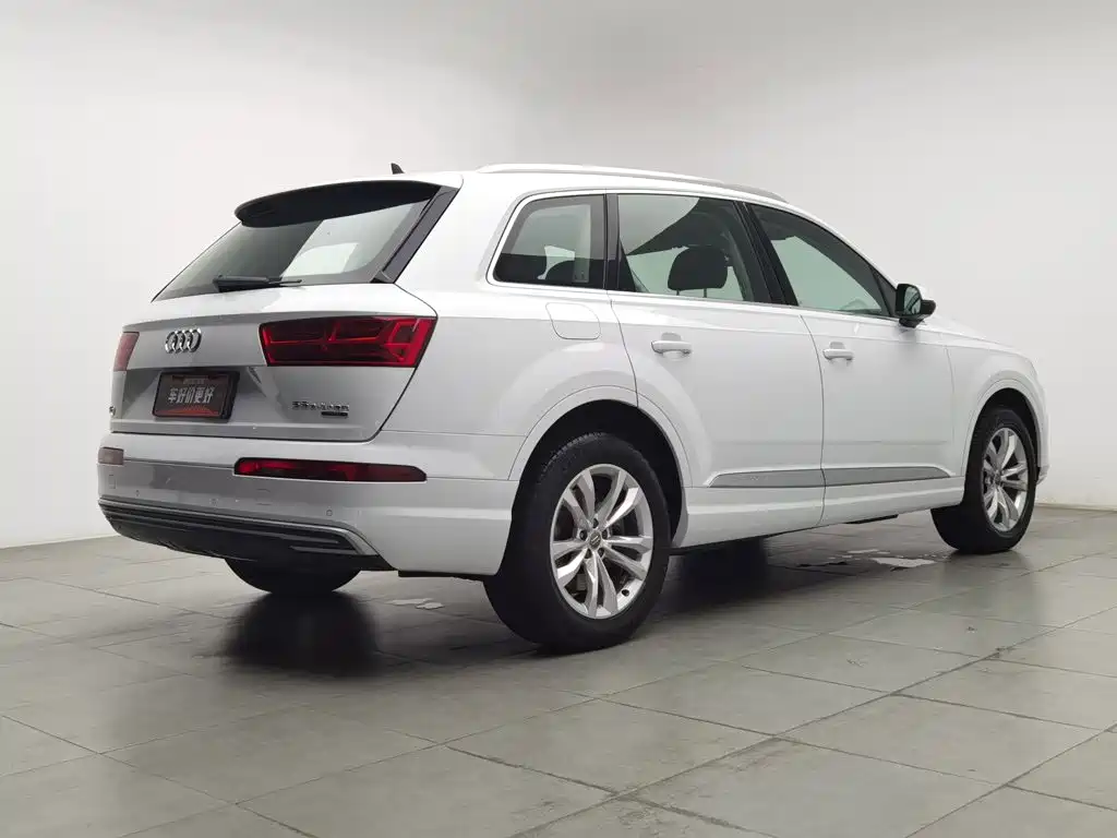 Audi Q7 New Energy — фото 2
