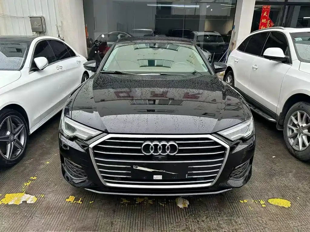 Audi A6L — фото 2