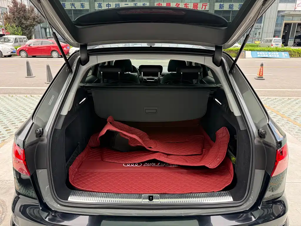 Audi A4 (Import) — фото 23
