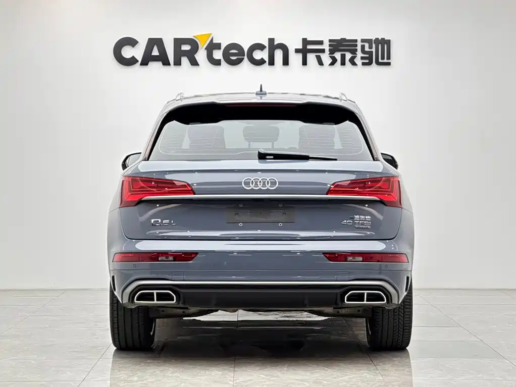 Audi Q5L — фото 4