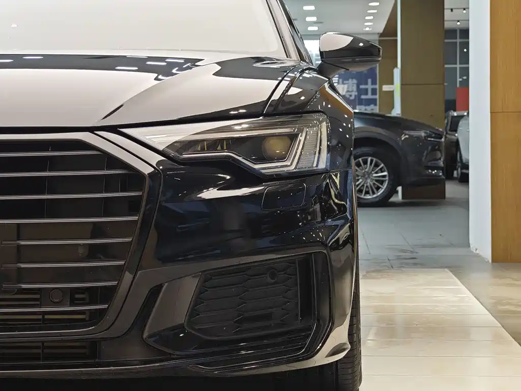 Audi A6 (Import) — фото 3