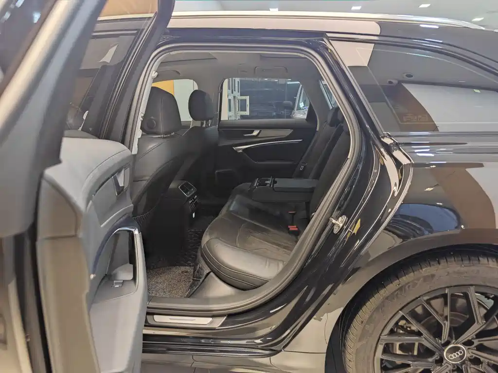 Audi A6 (Import) — фото 21