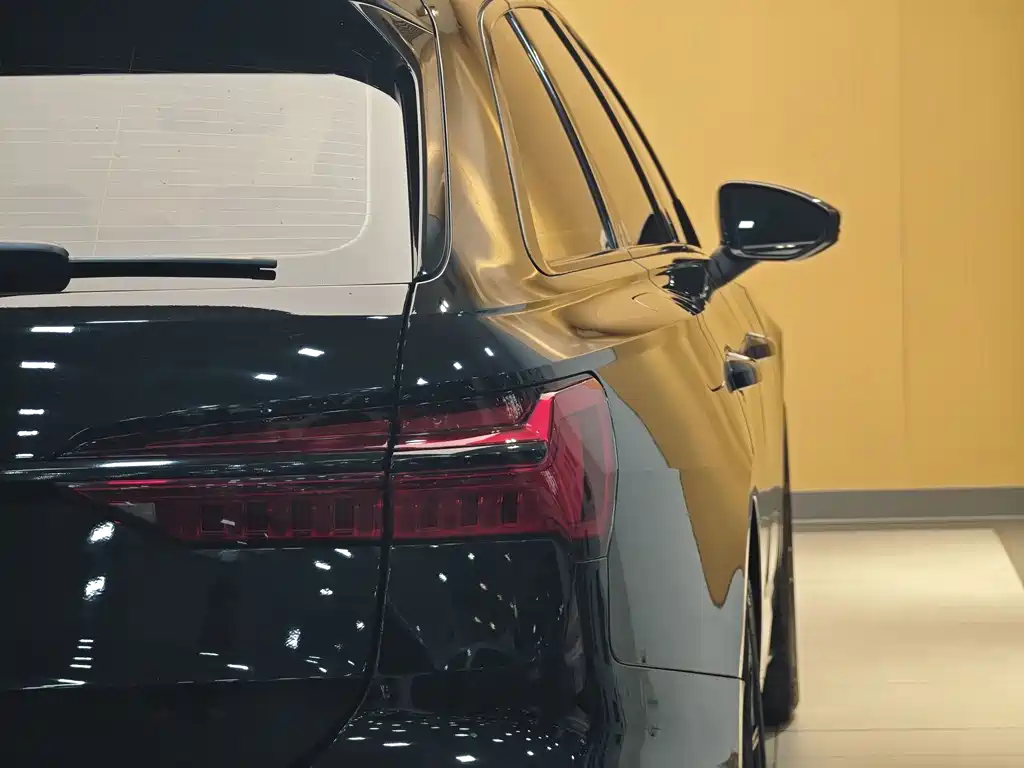 Audi A6 (Import) — фото 31