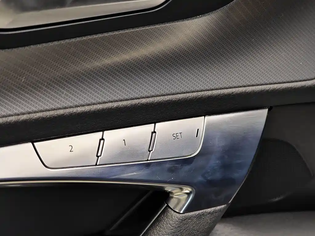 Audi A6 (Import) — фото 6