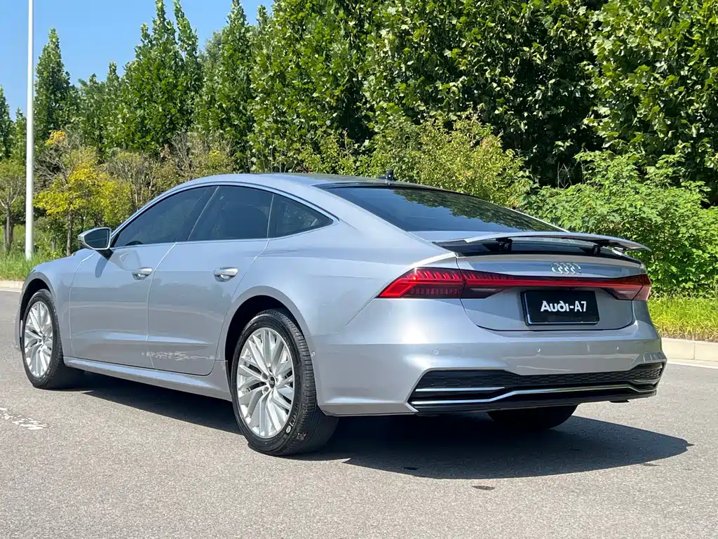 Audi A7 — фото 3
