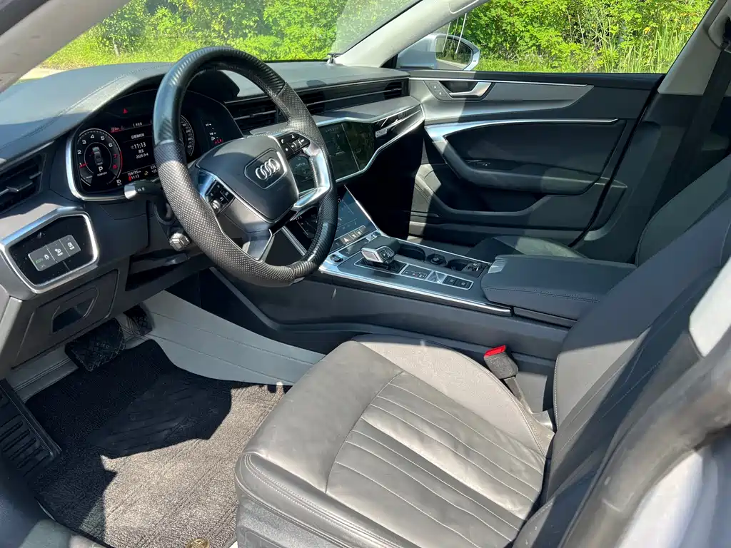Audi A7 — фото 9
