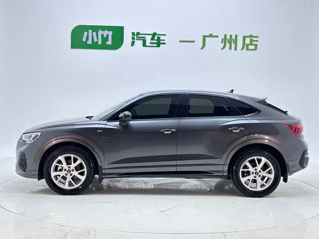 Audi Q3 Sportback — фото 8