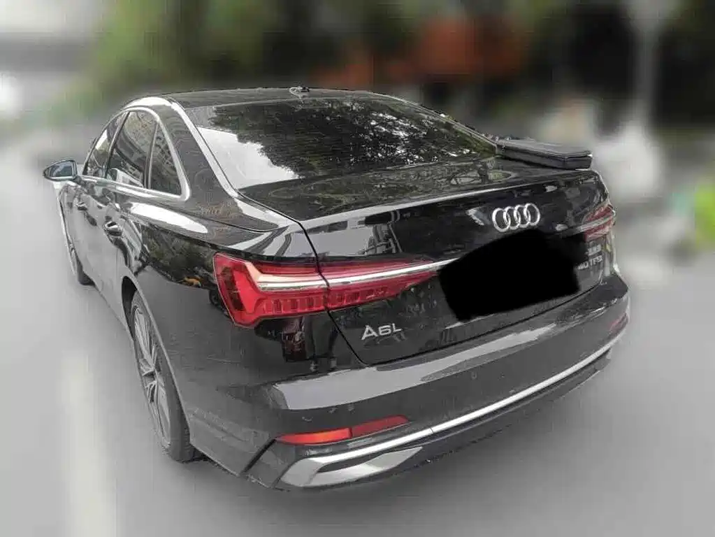 Audi A6L — фото 5