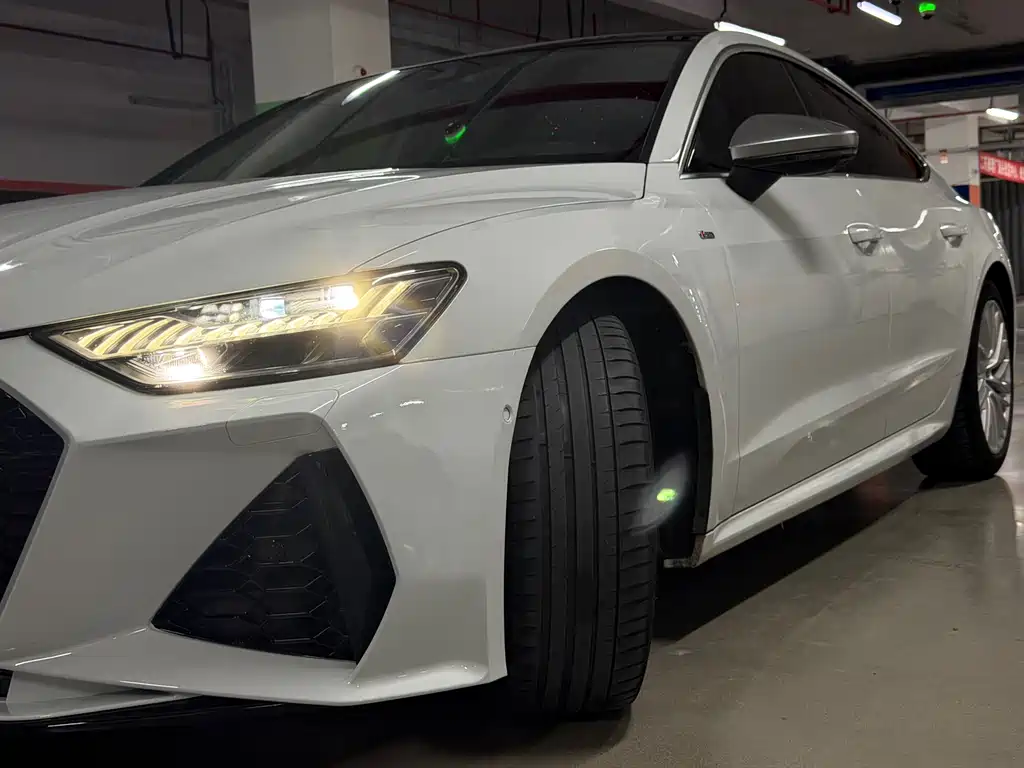 Audi A7 — фото 2