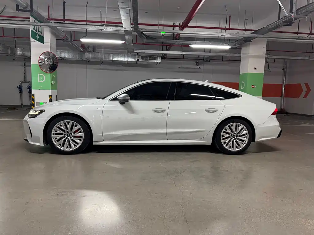 Audi A7 — фото 6